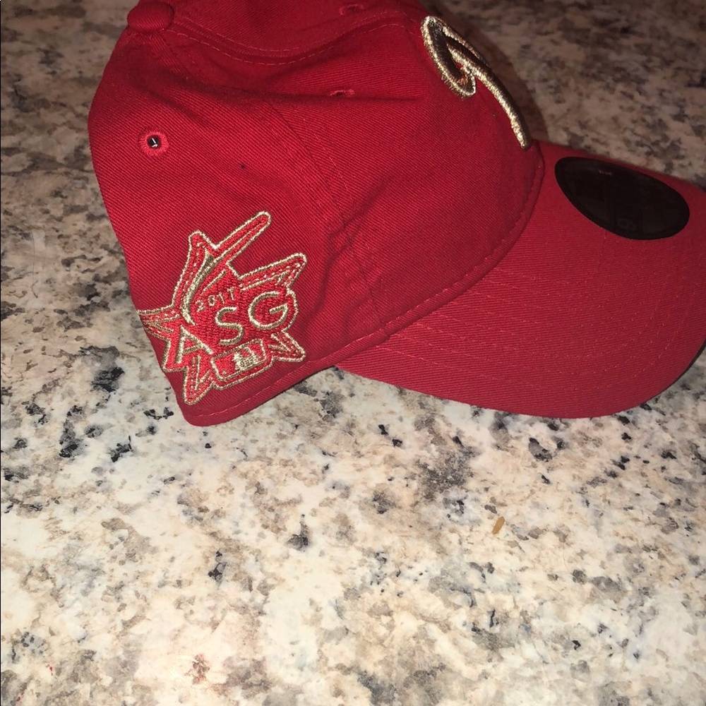 Baseball cap